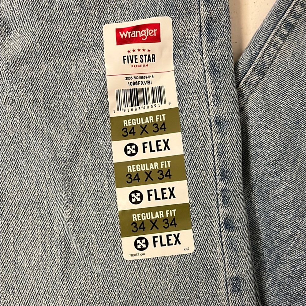 Wrangler Blue Regular fit Jeans Classic Fit medium light wash - Picture 3 of 8